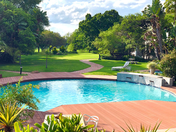 How and why to use a heat pump for ponds and swimming pools?