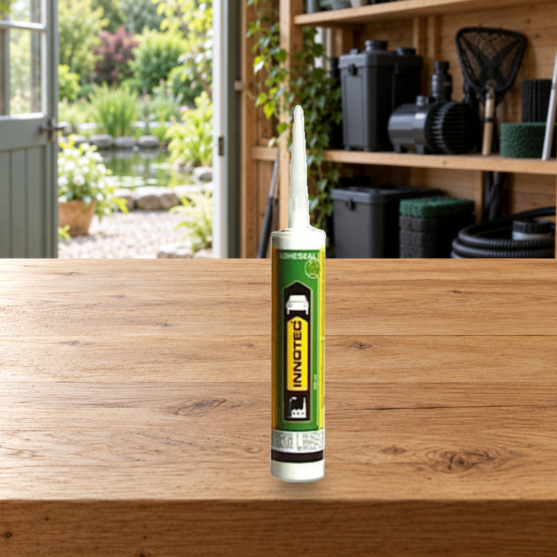 Mise en scène illustrative — Colle sous-marine pour étang, aquarium, piscine et jacuzzi | Innotec Adheseal noire 290 ml dans cartouche DIN | Mastic d'étanchéité spécial | Colle pour bâche de bassin