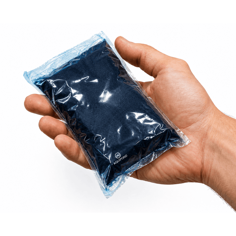 Aquipond Solutions pour étang naturel Aquipond Blue Lake 10 - 5kg (50 sachets) jusqu'à 50000M² - Colorant naturel pour lutter contre les algues et plantes invasives