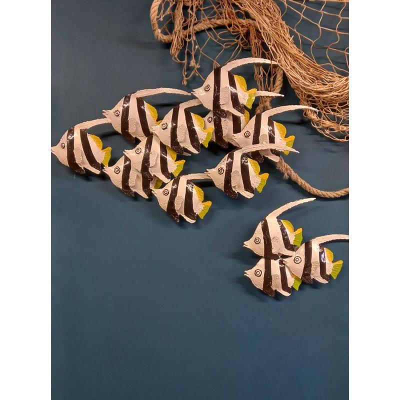 Banc de poissons exotiques — AP26025