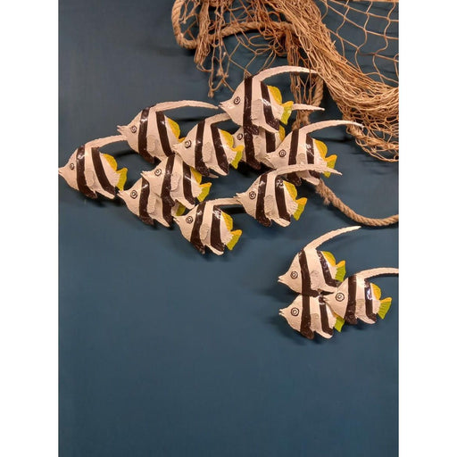 Banc de poissons exotiques — AP26025
