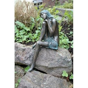 FOUDEBASSIN.COM Emanuelle auf Granitstele, gestockt (Stele 65 cm hoch) 240039800 88575