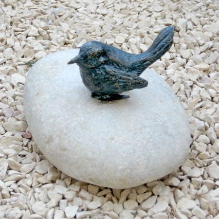 FOUDEBASSIN.COM kleiner Vogel, auf Saleph-Kiesel 5478962490 991323