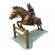 Cheval De Course Avec Jockey — B1079