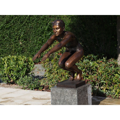 Nageuse 'Lily' — B1416