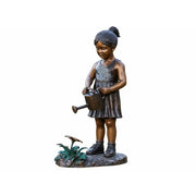 Fille avec un arrosoir — B1479