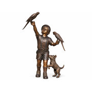 Garçon avec des oiseaux et un chien — B1509