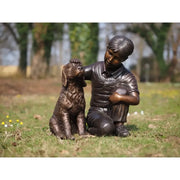 Garçon avec un chien — B1518