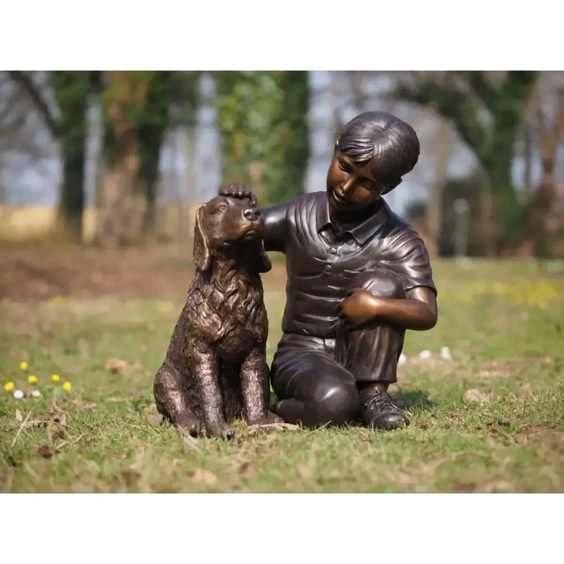 Garçon avec un chien — B1518