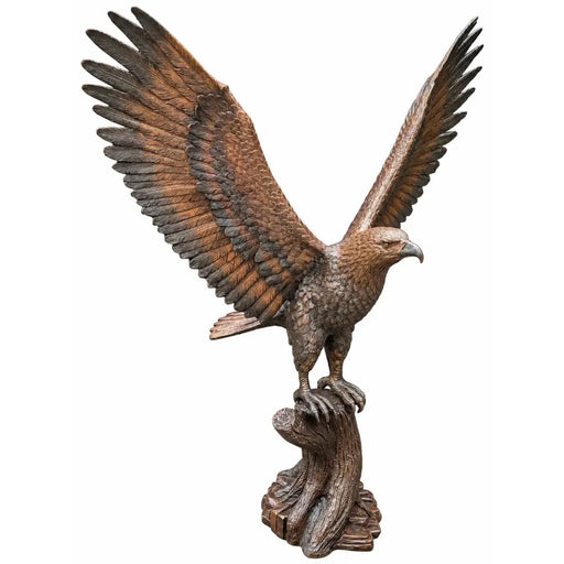 Aigle sur une souche d’arbre — B1586