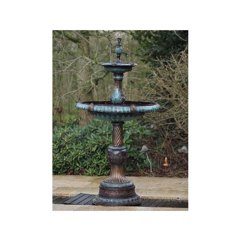 Fontaine Avec 2 Plats — B18083