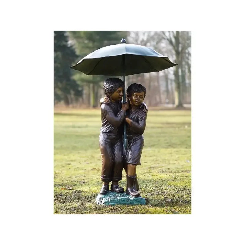 Couple sous parapluie — B215