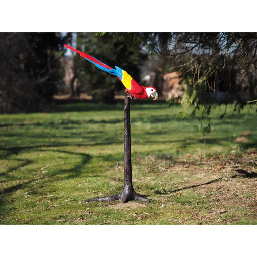 Perroquet sur un arbre (tête en bas) — B28390B