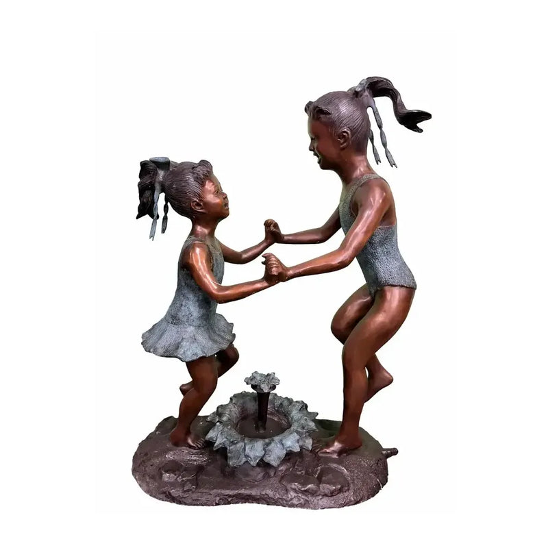 Enfants Dansant En Maillot De Bain — B29368