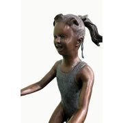 Enfants Dansant En Maillot De Bain — B29368
