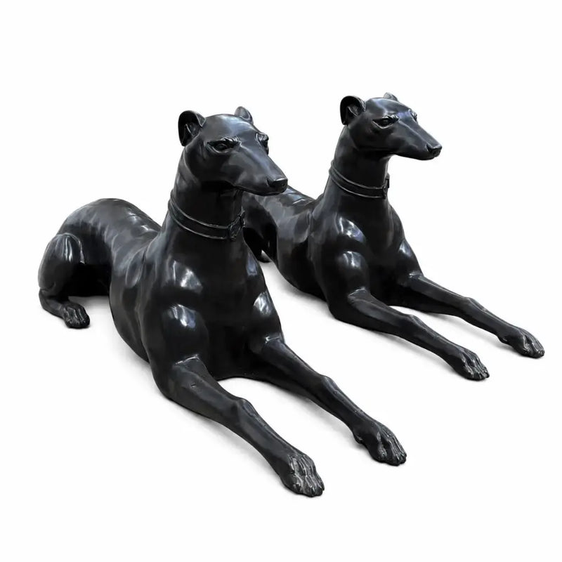 Paire De Chiens Couchant — B538