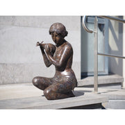 Femme agenouillée avec une cruche (fontaine) — B54011