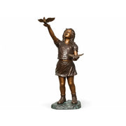 Fille avec 2 petits oiseaux — B896