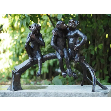 3 Singes Sur Tronc — B94254