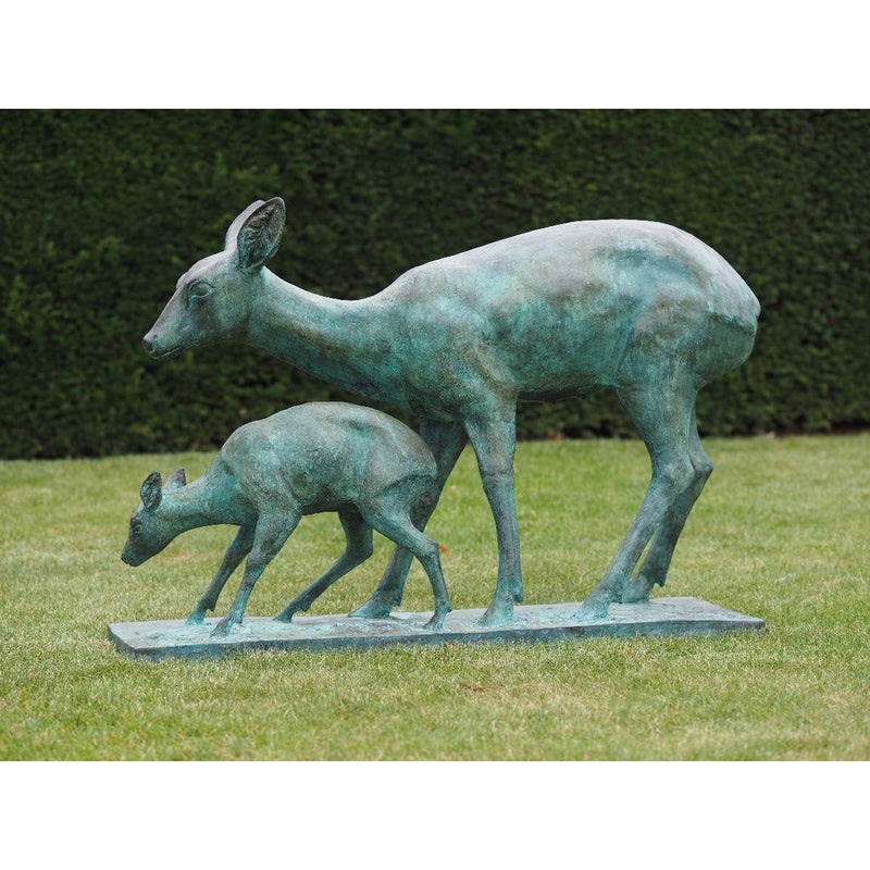 Biche avec bébé — B97202