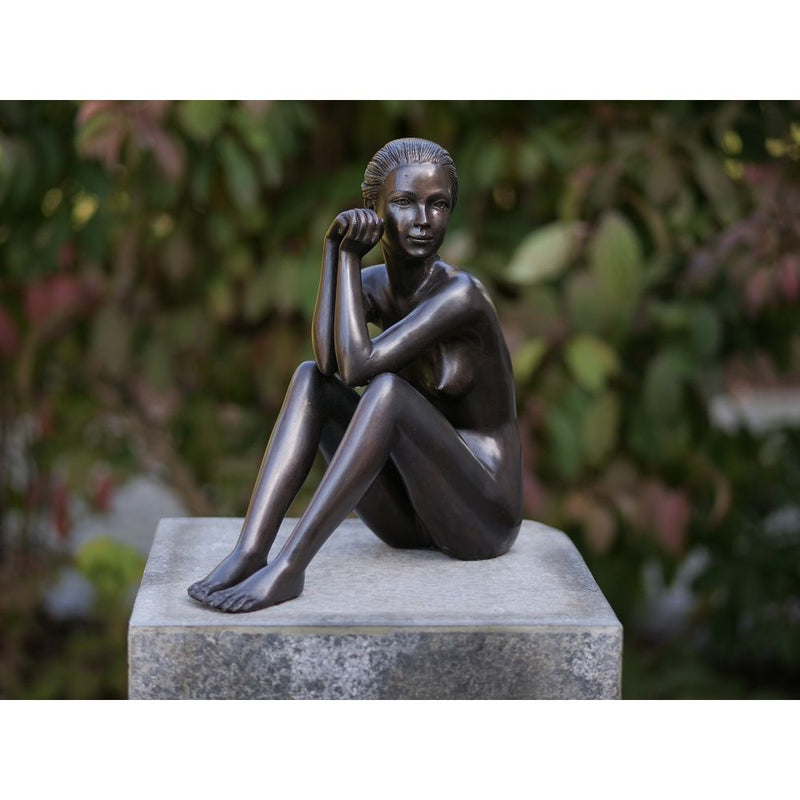 Nue Assise — BS0511B