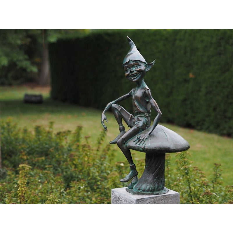 Pixie Sur Champignon — BS1337V