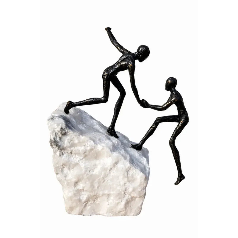 Sculpture en bronze sur pierre naturelle 'The Climb' — BS1564B