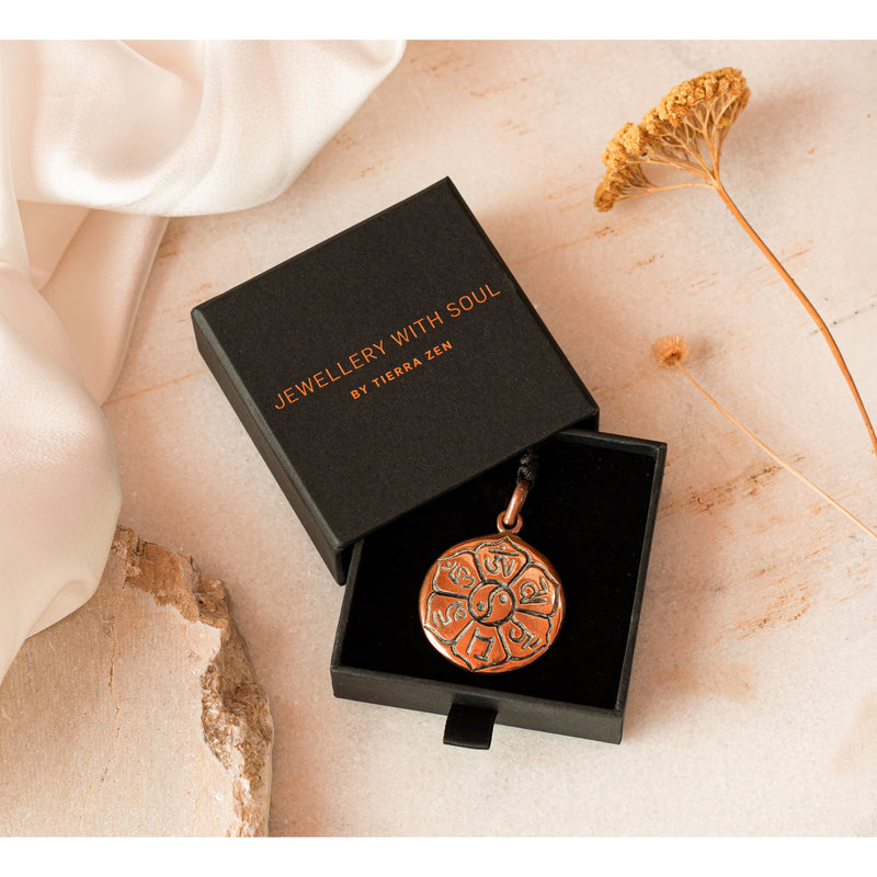Pendentif Cuivre Mantra tibétain