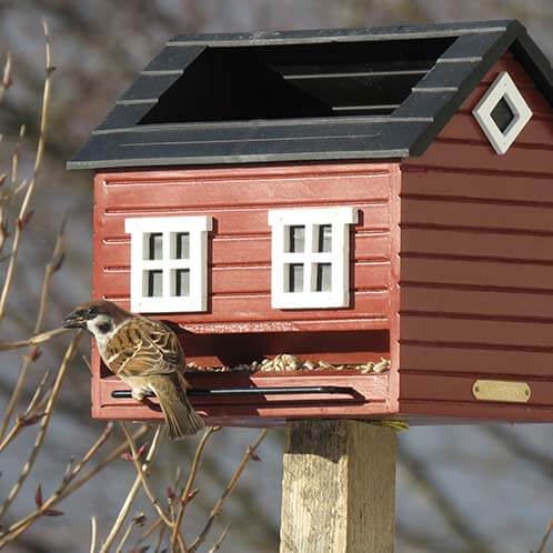 Wildlife Garden Mangeoires pour oiseaux MANGEOIRE AVEC BAIN MAISON ROUGE 7350054762434 WG352