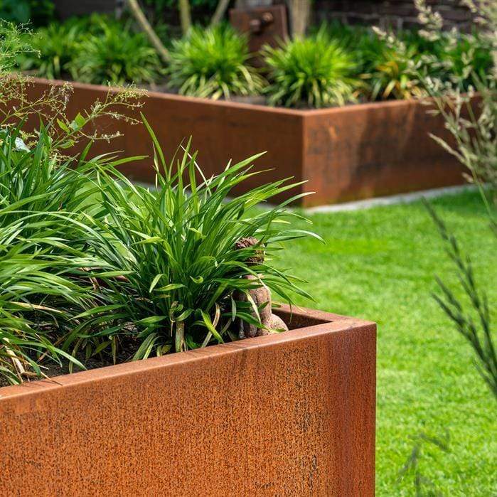 Aquigarden Jardinière en corten - Andes avec pieds 1.2m x 1.2m x 0.6m CAP4.2