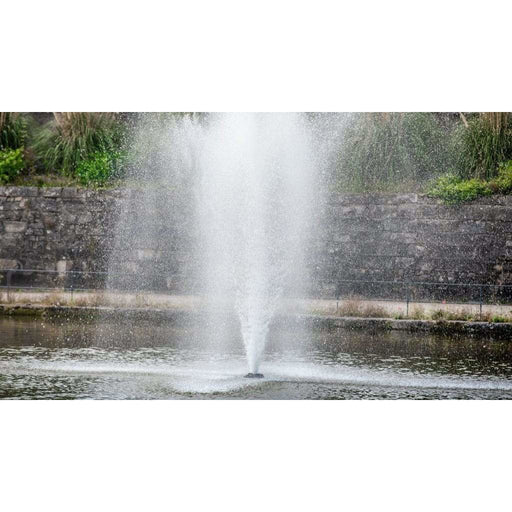 Aérateurs pour plan d'eau naturel —