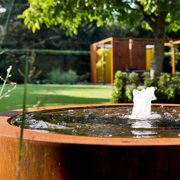 Fontaine en aluminium ou table d'eau en acier corten par So Garden -  So-Garden