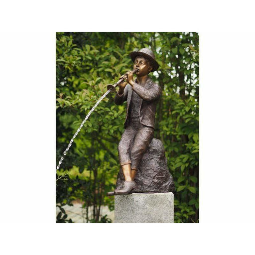 Thermobrass Bronzes de jardin Statue en bronze d'un garçon debout qui joue de la flûte -  JOHN AN0603BR-B-F